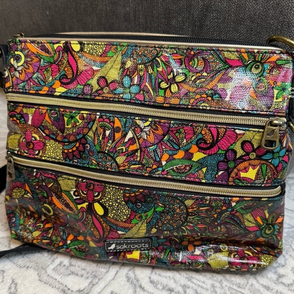 Sakroots crossbody purse